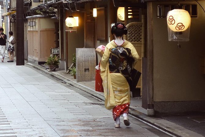 The Kyoto VIP Experience! - What the taxi rides actually buy you in Kyoto