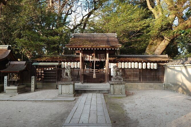 The Way of Tea: Kyoto Crafts, Hidden Temples & Wabi-Sabi Walk - Craft Stops in Kyoto Prefecture: Tea Culture Beyond the Cup