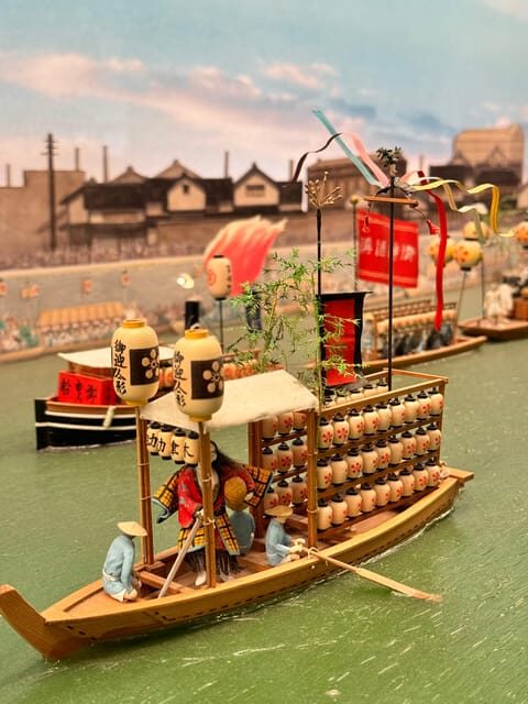 (Ticket Included) Explore Osaka Castle & Museum of History - Two ways to experience Osaka Castle and the Museum of History