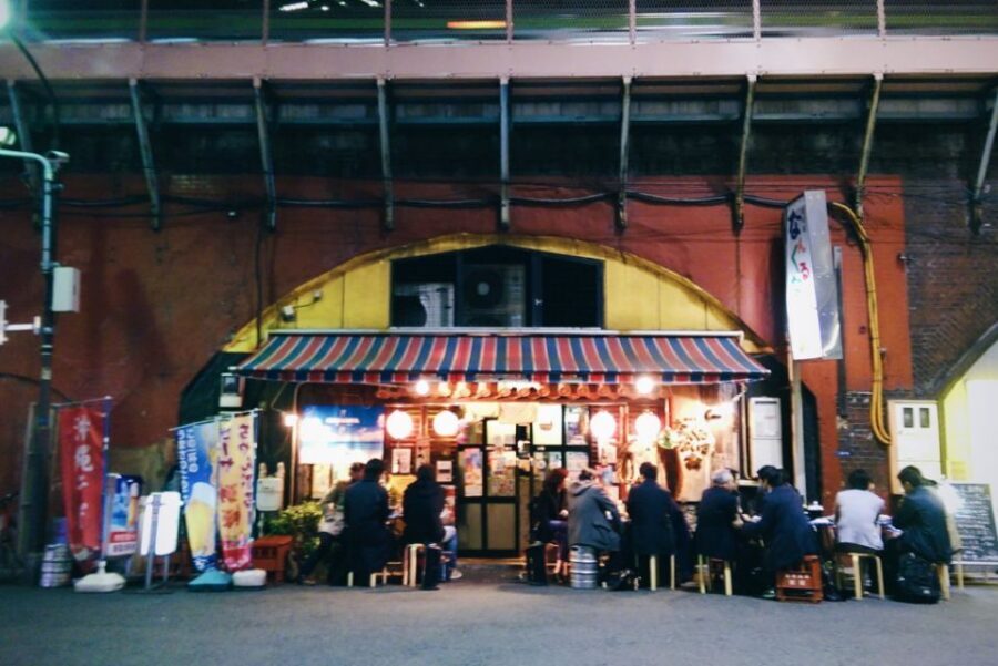 Tokyo: 3-Hour Food Tour of Shinbashi at Night - Eating alongside real workers: the social side of Tokyo pubs