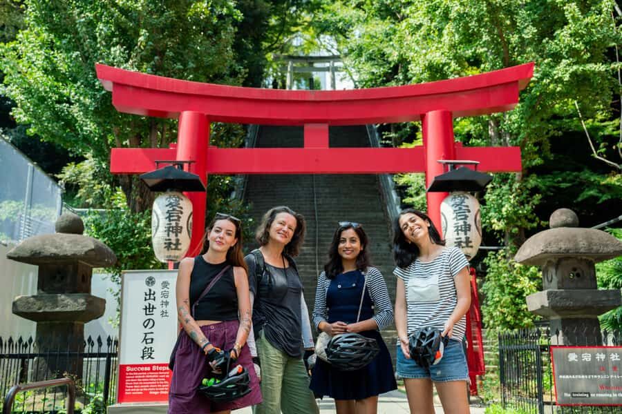 Tokyo: 3-hour Guided E-Bike Tour of the City's Hidden Gems - Tokyo Tower Route: Zojo-ji, Atago Shrine, and Hibiya Park