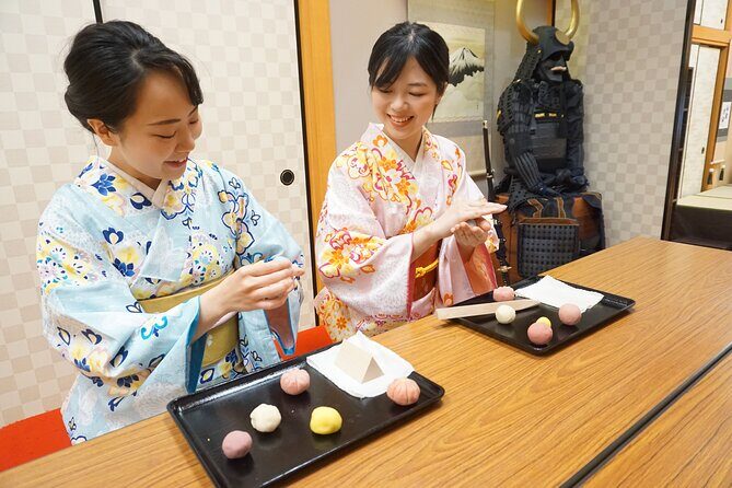 Tokyo 6hr Private Guided Tour & Japanese Sweets Making Experience - How to choose your 2–3 sites without wasting time
