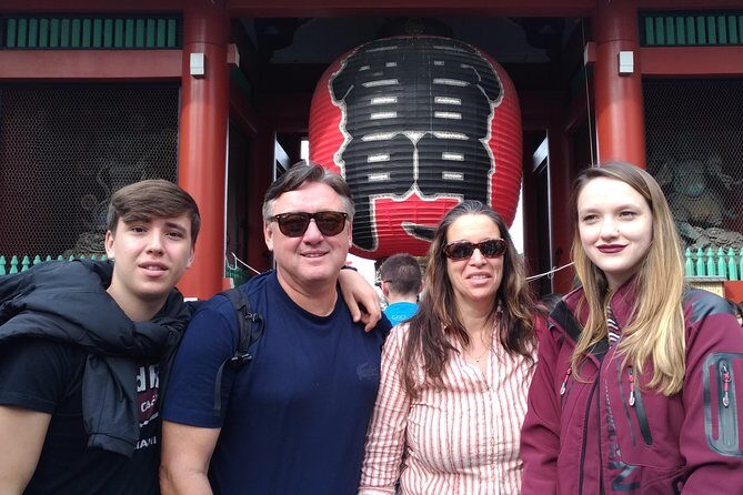 Tokyo 6hr Private Guided Tour & Japanese Sweets Making Experience - Imperial Palace grounds: seeing the fortress without entering