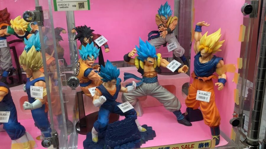 Tokyo Akihabara, Anime, Manga, Video Games & Maid Cafe Tour - gee store!! (about 30 minutes): more shopping support than you expect