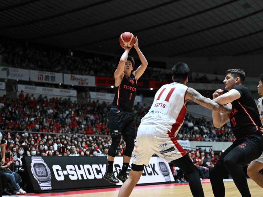 Tokyo: Alvark Tokyo Basketball Game Ticket - Matchday entertainment and concessions: plan to spend a little, not a lot