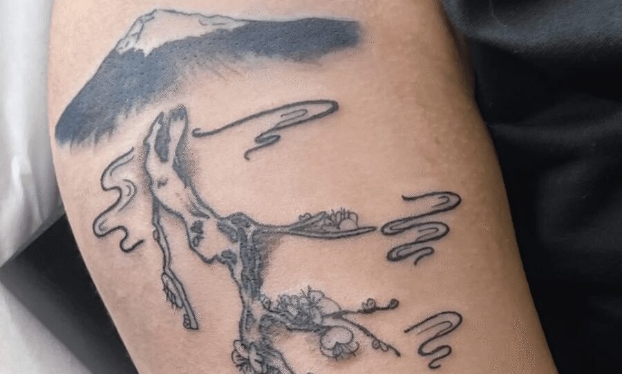 Tokyo: Anime, Manga or Kanji Tattoo in a Modern Salon - Anime, Manga, or Kanji: Making a Real Japan Memory