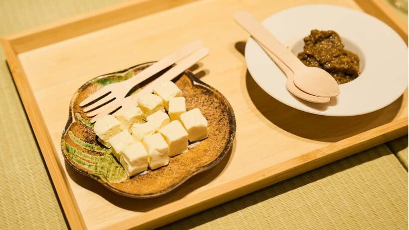 Tokyo: Asakusa Guided Food Tour with 12 Dishes & 3 Drinks - Key points that make this Asakusa tour worth your time