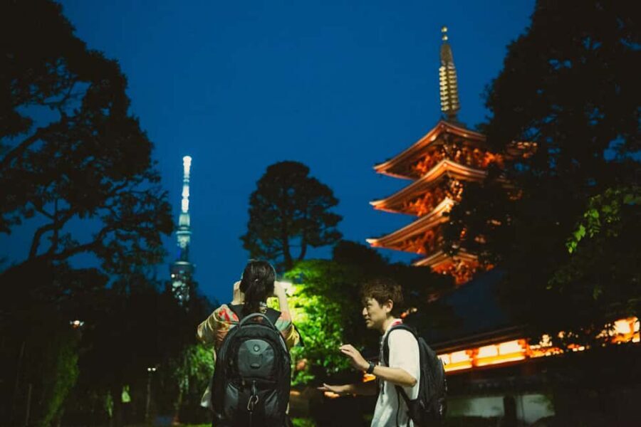 Tokyo: Asakusa Photogenic Night Walk with 1 drink - Sensō-ji illuminated: what you can expect near the temple grounds