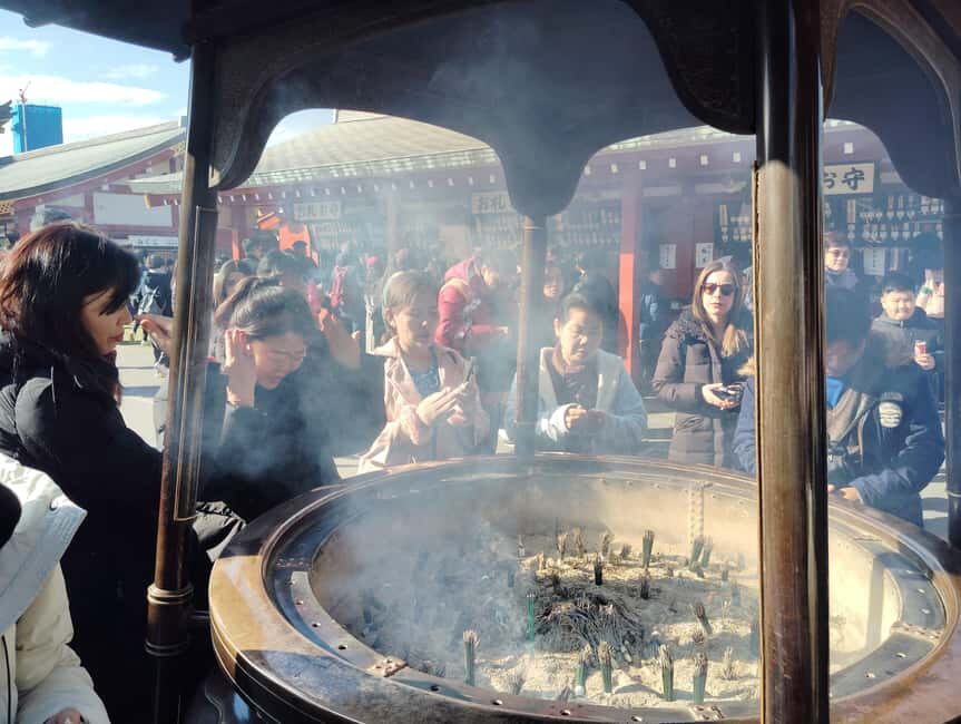 Tokyo: Asakusa & Senso-ji Temple 1.5-Hour Guided Tour - Price and value: why $27 can make sense here