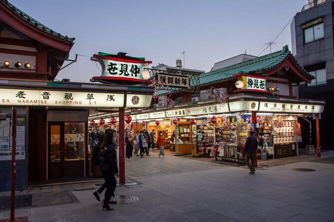 Tokyo Asakusa Sensoji Temple Night Walking Tour - Why Asakusa at Night Feels Different Than Daytime
