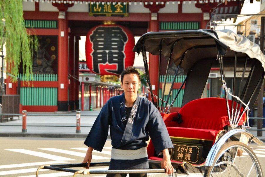 Tokyo: Asakusa Sightseeing Tour by Rickshaw - Why a Private Rickshaw Ride Makes Asakusa Easier