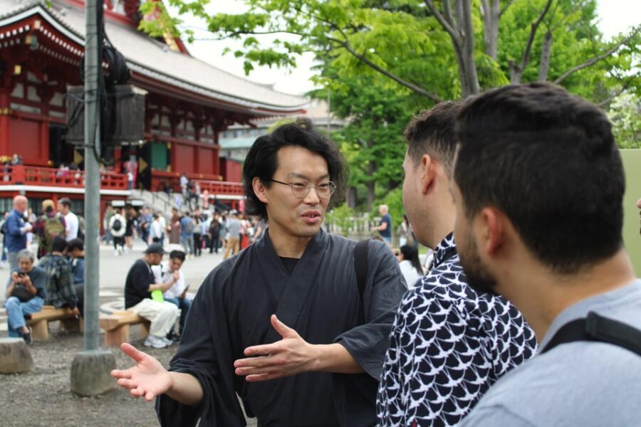 Tokyo: Asakusa Walking Tour & Comedy Night - Sensō-ji Temple: The Main Hall and 60 Minutes to Explore