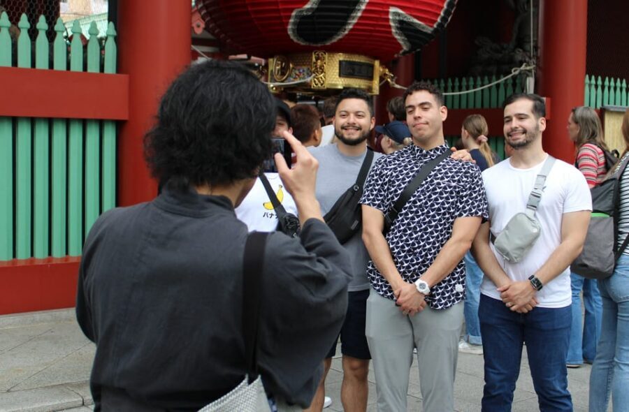 Tokyo: Asakusa Walking Tour with Japanese Comedian - Value for $31: why this price can make sense