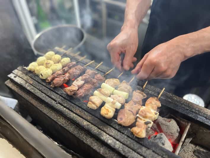 Tokyo: Authentic Food Tour in Ginza and Shimbashi - Ginza stop: 50 minutes of local favorites on luxury streets