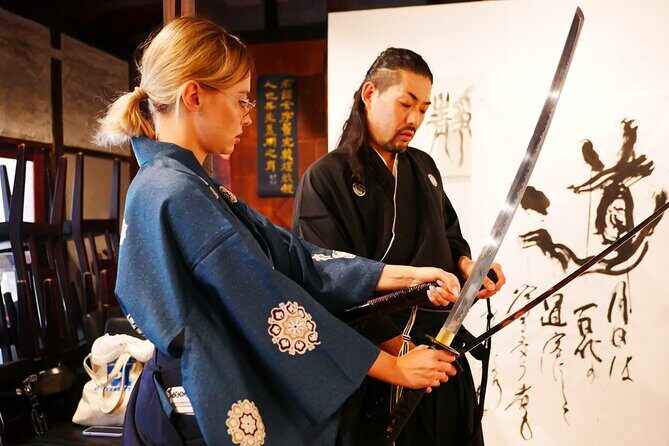 Tokyo : Authentic Samurai Experience in a Private Space. - Real Sword Practice: From Controlled Swings to Sparring
