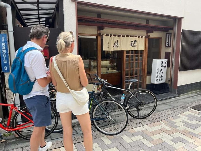 Tokyo Bike Tour: Shibuya, Harajuku & Hidden Gems - Harajuku and Omotesando: Fashion Streets With Pause Points