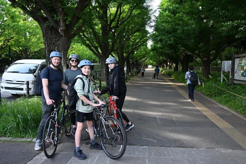 Tokyo Bike Tour: Shibuya, Harajuku & Hidden Gems - Aoyama Up Close: Cemetery Calm and Photo Time at Gaien Ginkgo Avenue