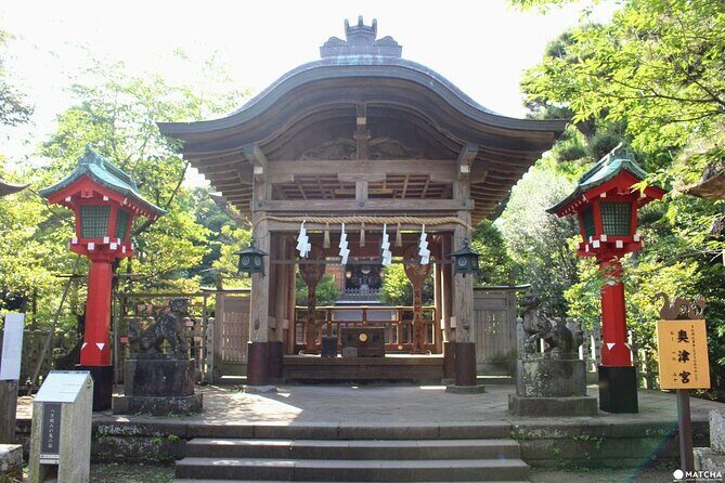 Tokyo: Bus Tour to Kamakura Great Buddha & Enoshima with Pickup - Enoden Bus Kamakura Office and the Enoden streetcar ride (about 20 minutes)