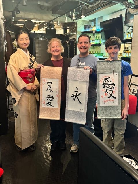 Tokyo: Calligraphy on Kanji Fan & Scroll with Drink - Finding Shodo Cafe 7557 near Roppongi Station