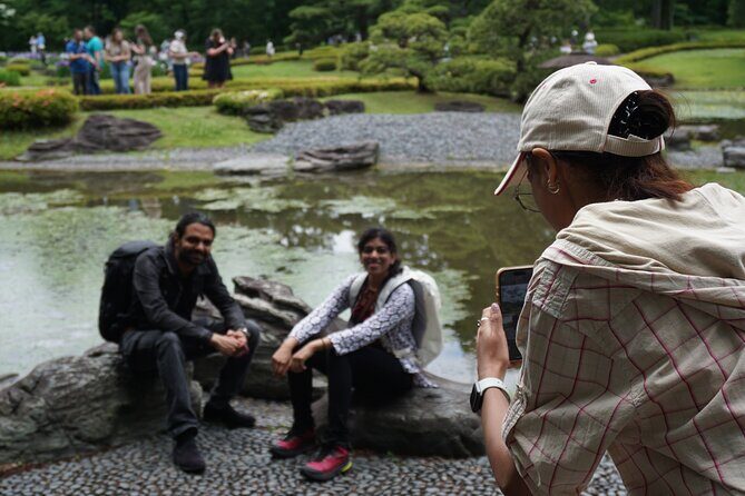 Tokyo Castle, Imperial Palace, Shogun & Garden Walking Tour - East Gardens stroll: how the route becomes a story