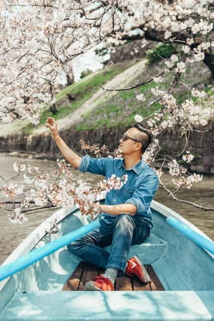 Tokyo Cherry Blossom Express Tour with Boat Ride - A 6-hour cherry blossom route that actually holds together