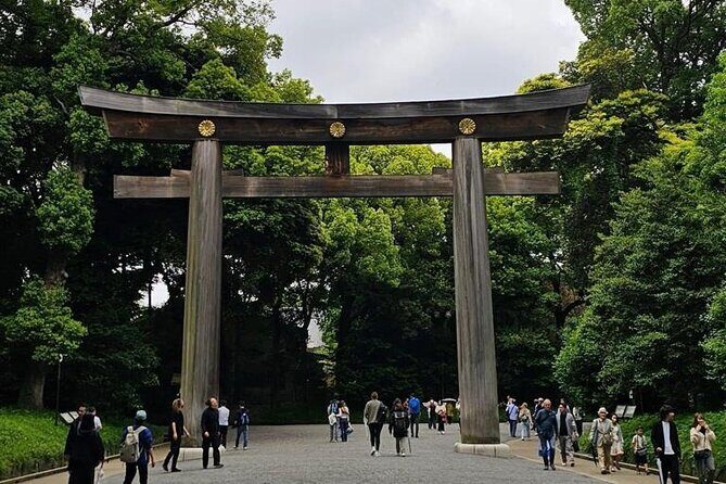 Tokyo City Attractive One Day Tour - Asakusa and Sensoji: Tokyo’s old center, with a shopping street fix