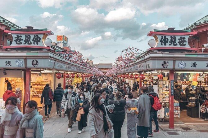 Tokyo City Attractive One Day Tour - Shibuya scramble, Hachiko, and Harajuku Takeshita Street: where Tokyo feels like a movie