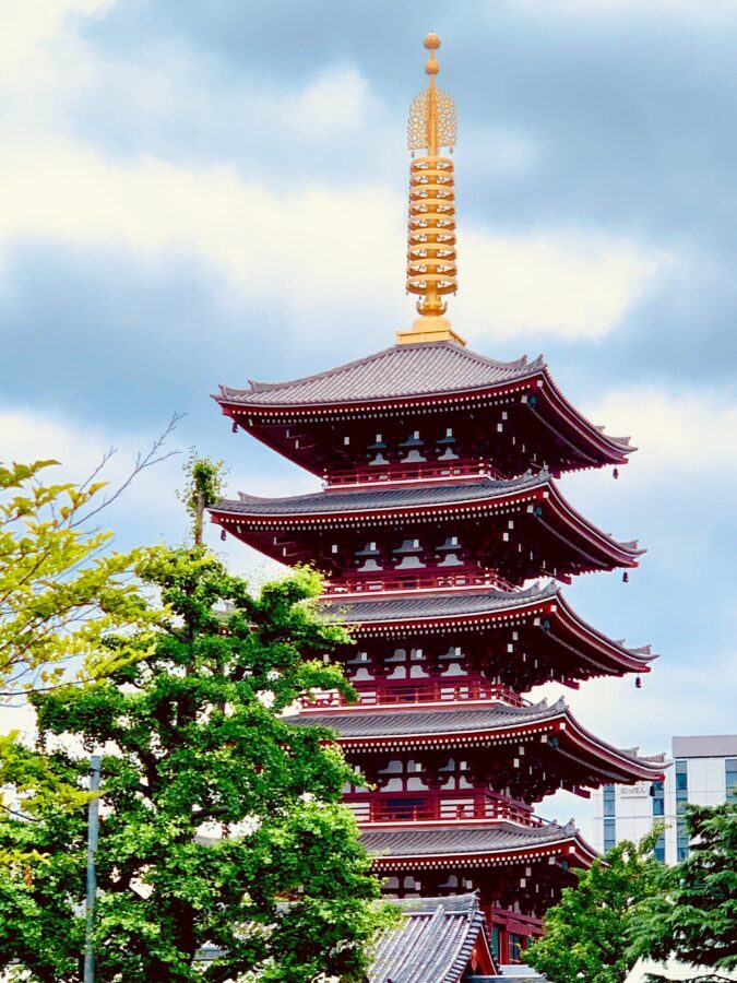 Tokyo: City Tour Tokyo With Driver - Imperial Palace Area: Gardens and a Breather From the Crowd