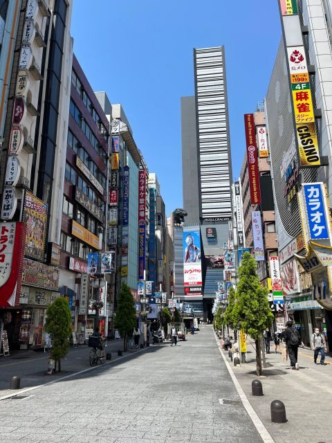 tokyo city walk tour visit Tokyo in one day - Shibuya: city fashion energy and a sunset viewpoint plan