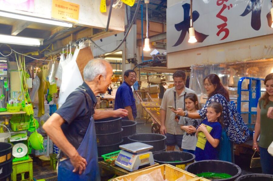Tokyo: Classic Tsukiji Food Tour - The shrine stop that adds real context