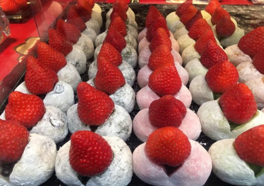 Tokyo: Classic Tsukiji Food Tour - Meeting point and how to start without stress