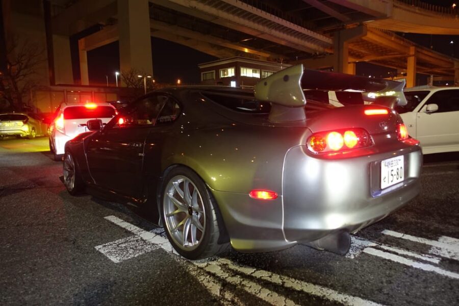 Tokyo: Daikoku Car Meet Tour at Night with JDM Guides - APIT stop (select days): parts shopping and real engine displays