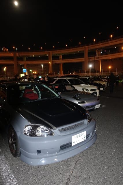 Tokyo: Daikoku Car Meet Tour at Night with JDM Guides - Bayside Line runner routes: highway energy without the stress