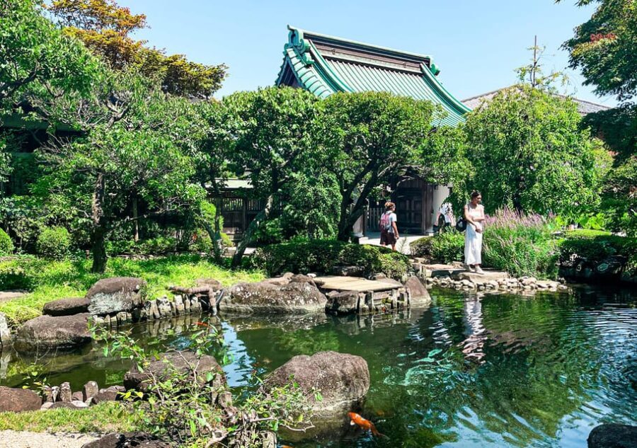 Tokyo: Day Trip to Kamakura in Spanish - Spanish - The Spanish guide factor: stories, pacing, and real recommendations