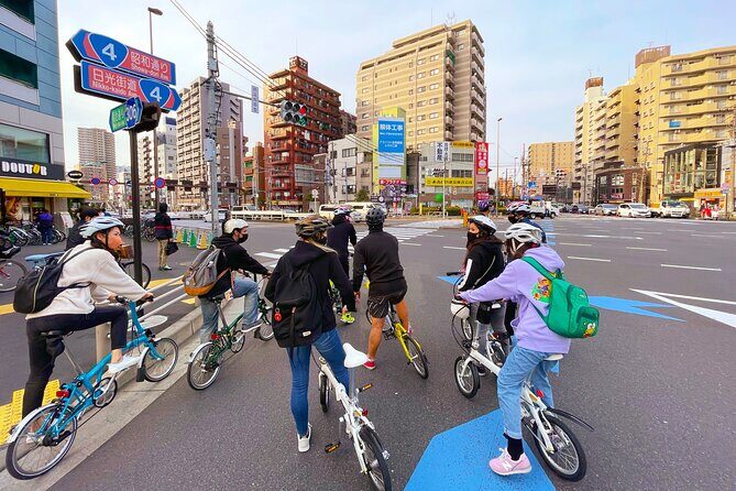 Tokyo downtown bicycle tour Tokyo Backstreets Bike Tour - Getting started at the Sumida office: bikes, helmets, and your riding comfort
