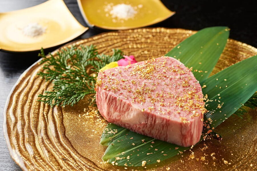 Tokyo: Exquisite Wagyu Beef Experience at Yakiniku Nikunone - What the Meal Feels Like in Practice