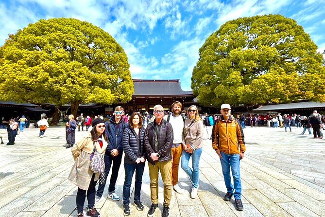 Tokyo Full Course Tour: Explore 15 Must-See Sights & Hidden Gems - Imperial Palace Area and Marunouchi: Green and Power in the Middle