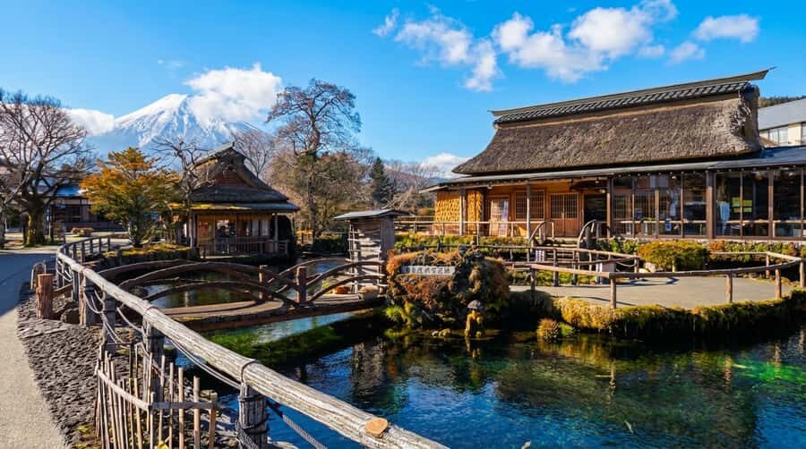 Tokyo: Full-Day Tour of the Six Majestic Spots of Mt Fuji - How the Day Actually Feels: Timing, Crowds, and When Cloud Changes Everything