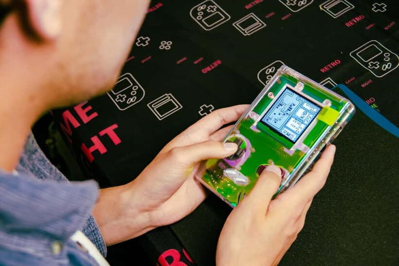 Tokyo: Gameboy Mod Workshop at Akihabara - Who This Workshop Is Best For