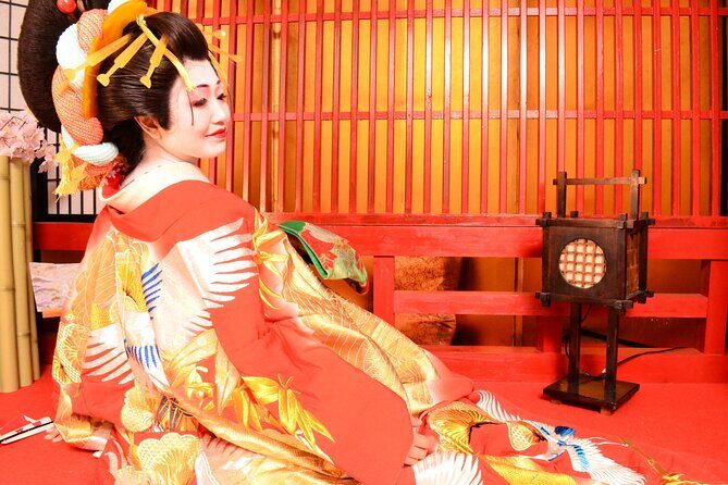 Tokyo Geisha or Oiran Dress-Up Experience and Professional Photos - The Makeup and Kimono Layers That Create the Real Wow