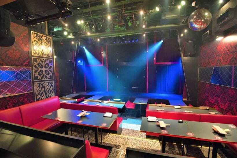 Tokyo GINZA: KONPARU Japanese Cabaret Show with Drink - Door-open time: drinks, snacks, and photo chances with dancers
