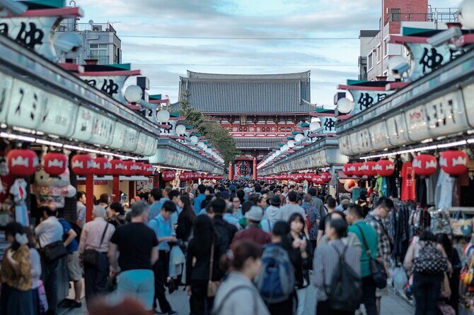 Tokyo : Hand-Roll Sushi Class, Skytree view & Asakusa Tour - Hand Roll Sushi at Hand Roll Tokyo Asakusa: The Part That Gets Fun Fast