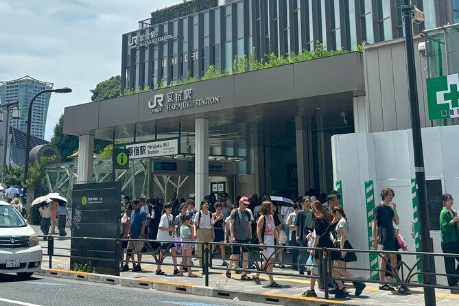Tokyo Harajuku Walking Tour Meiji Jingu Yoyogi Park and More - Stop 3: Takeshita Street for youth fashion, snacks, and energy