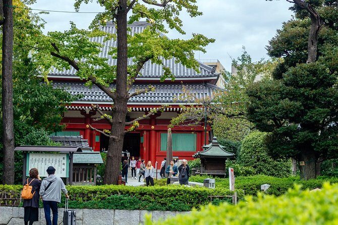 Tokyo History: Sensoji Temple & Asakusa District Private Tour - Kappabashi Dogugai: food model makers for anyone who loves menus and design