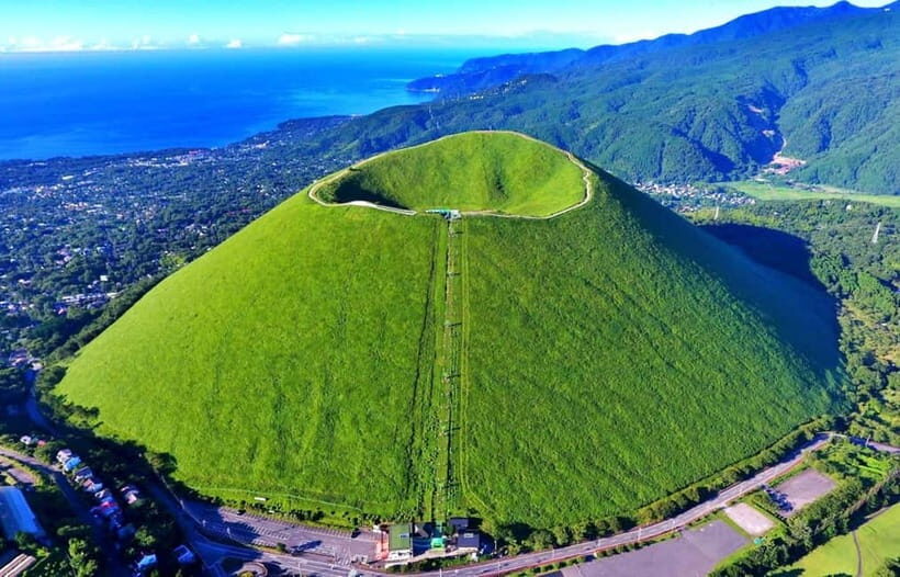 Tokyo: Izu Scenic Oceanview Train, Volcano, Coast Day Trip - Ito Marine Town: snacks, omiyage, and seaside rest-area energy