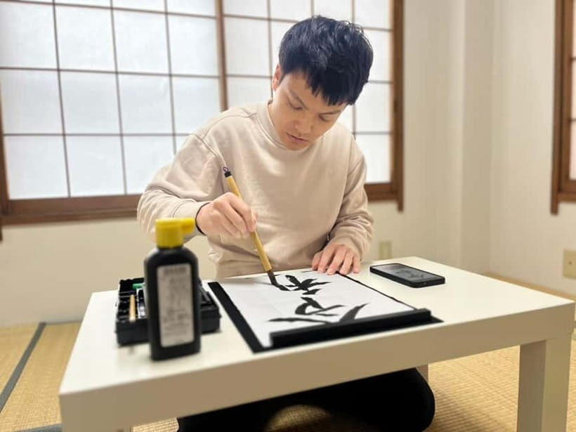 Tokyo: Japanese Calligraphy Lesson with Skilled Instructor - Price and Value: Why $45 Works Here