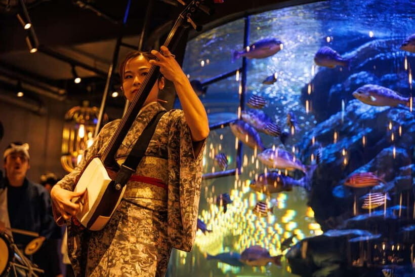 Tokyo: Japanese Experiece Dinner with Diving Ama Performance - The 20-Ton Aquarium Seat: Why the Room Matters