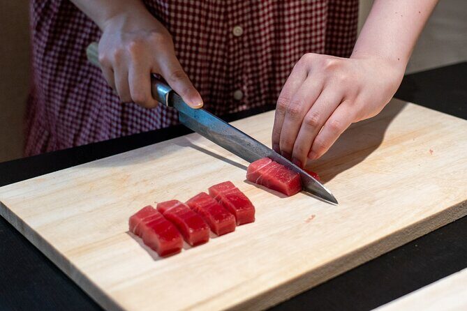 Tokyo: Japanese Knife Skills and Sashimi & Tempura Cooking Class - Slicing sashimi with precision: what you practice during the cooking session