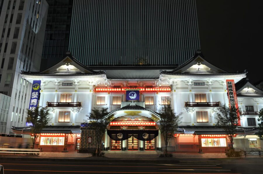 Tokyo: KABUKI Show at Kabukiza Theatre Admission Ticket - Before You Sit Down: Exhibition and the Shopping Center