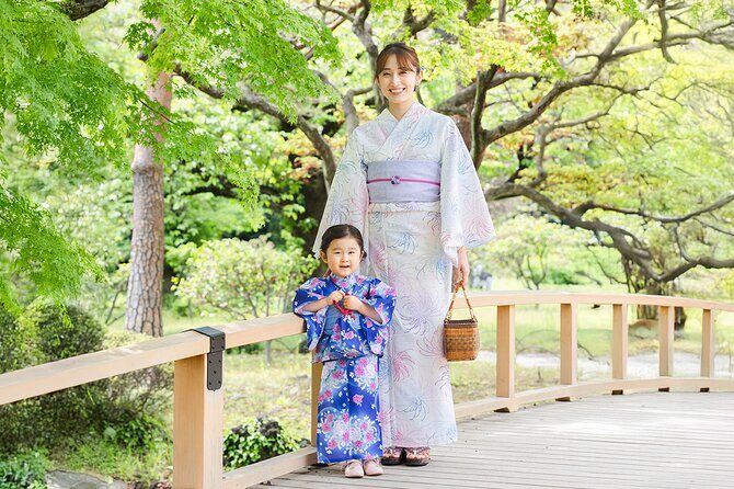 Tokyo: Kimono Experience inside Shinjuku Gyoen National Garden - Who this kimono experience fits best